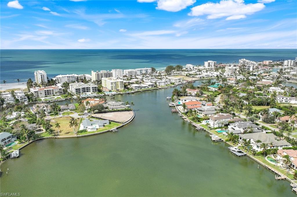 Naples, Florida, 34102, United States, 4 Bedrooms Bedrooms, ,5 BathroomsBathrooms,Residential,For Sale,1989800